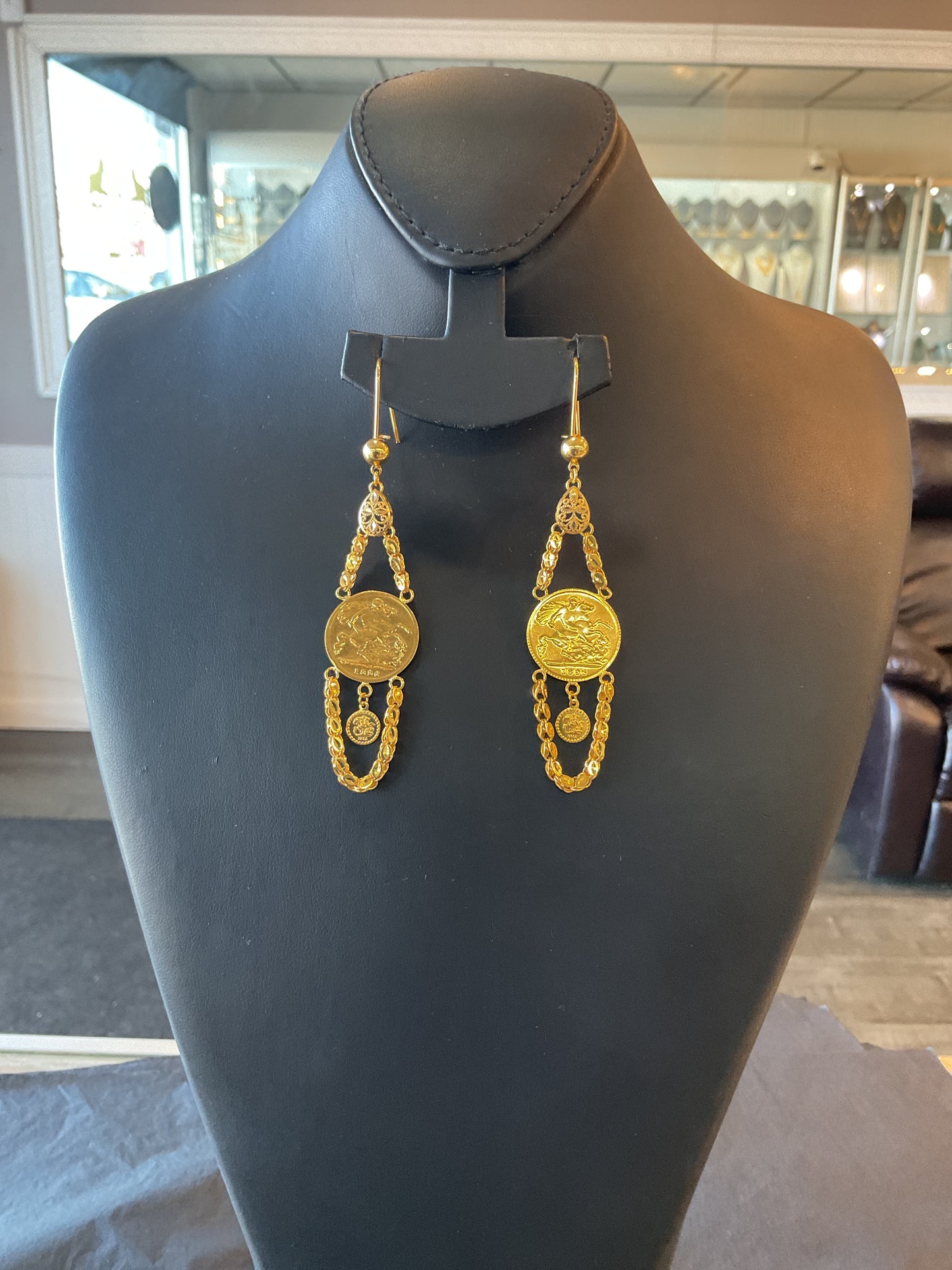 Earring