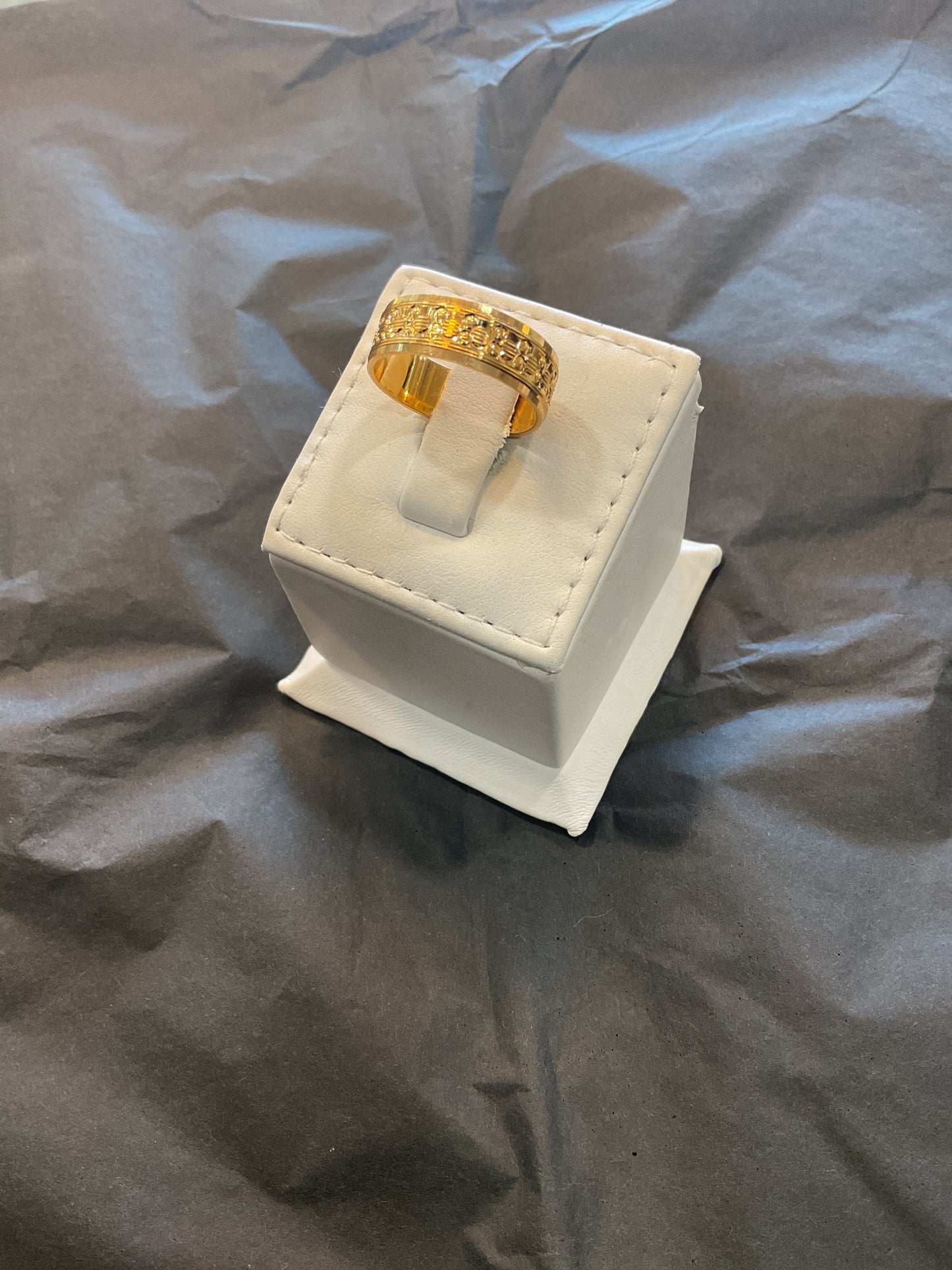 Ring