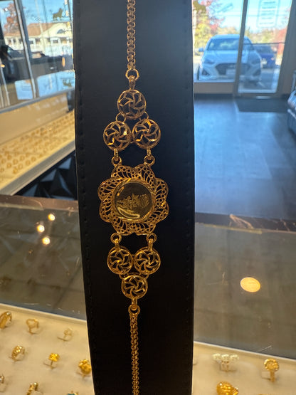 Bracelet