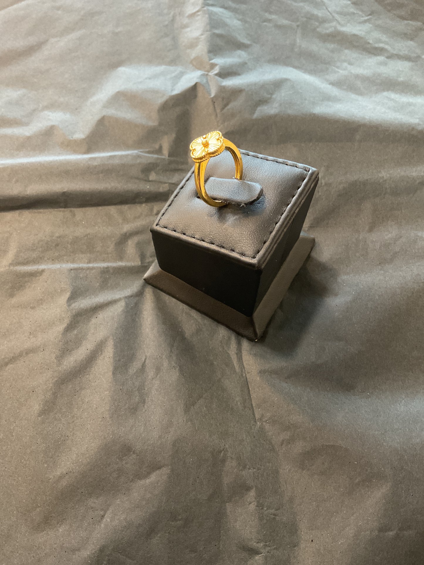 Ring