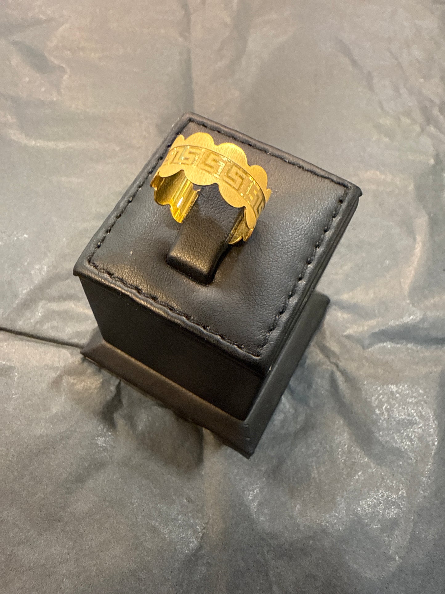 Ring