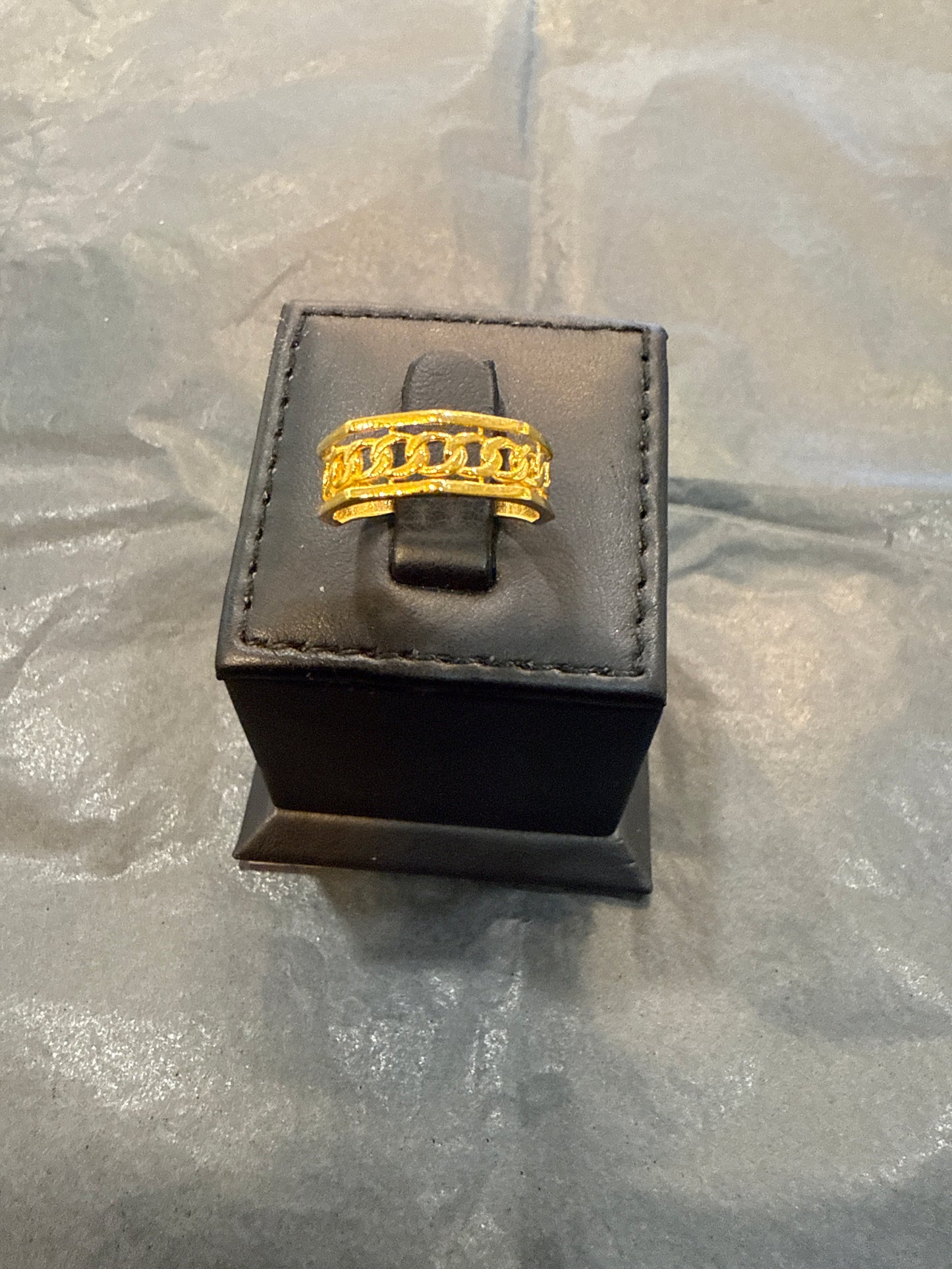 Ring