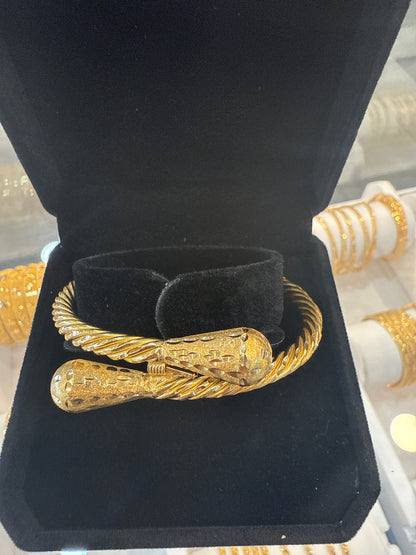 Bracelet/bangel