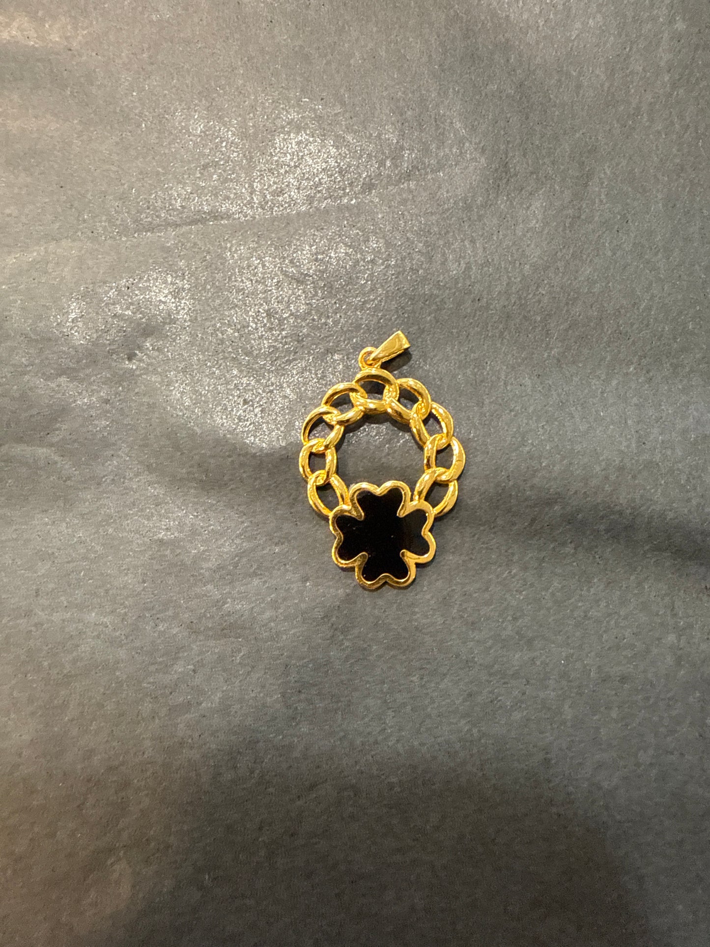 Pendant