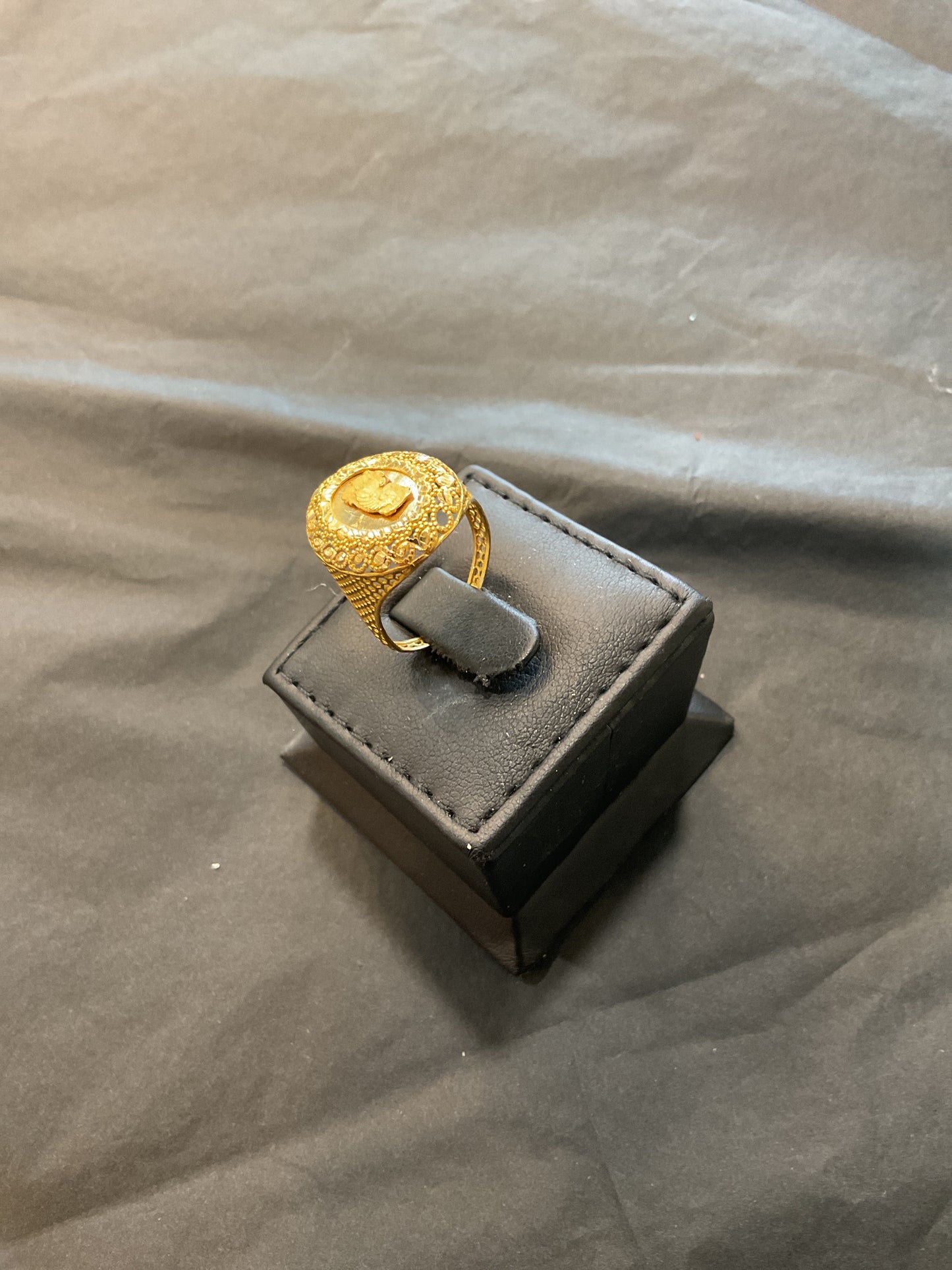 Ring