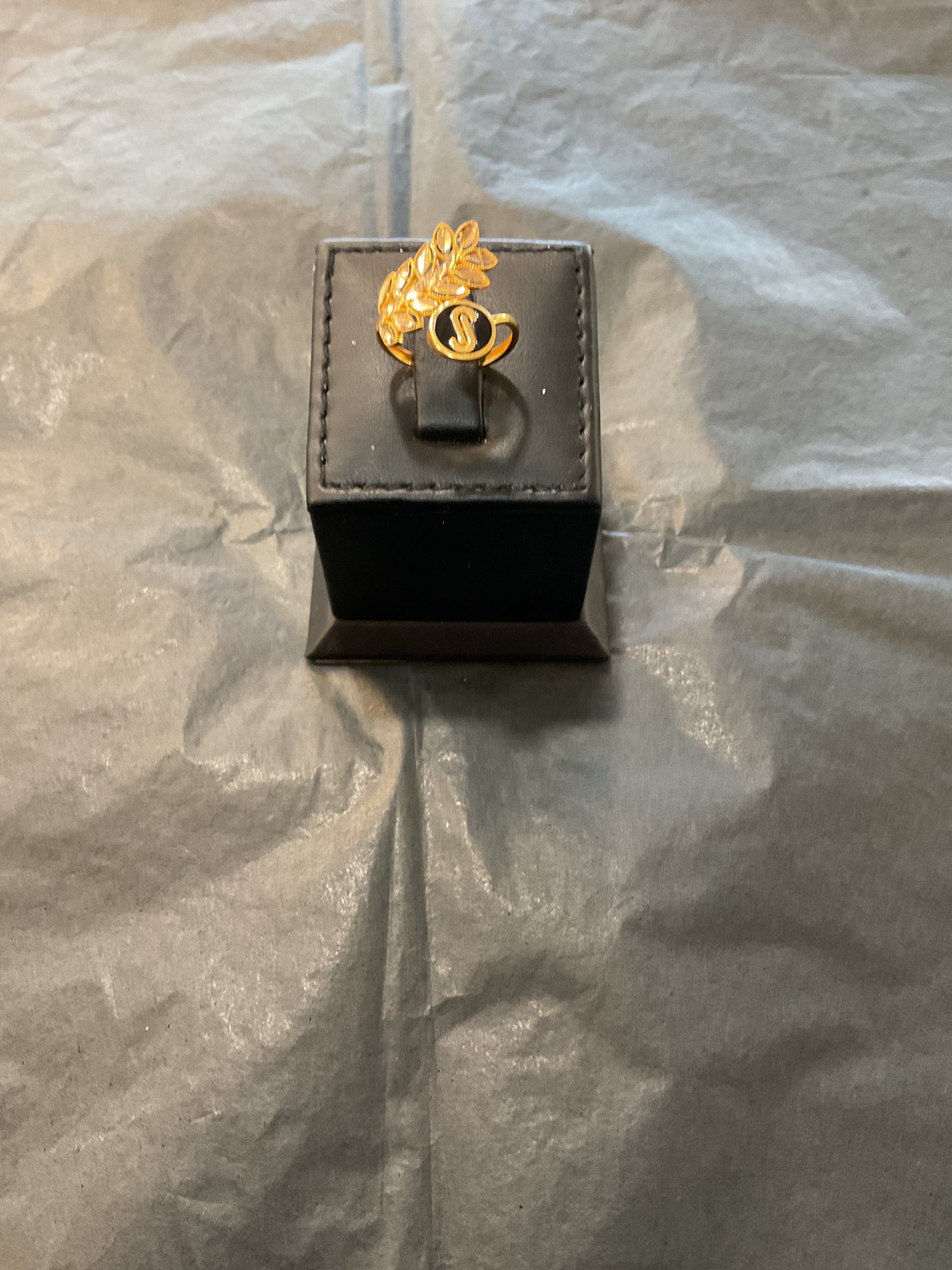 Ring