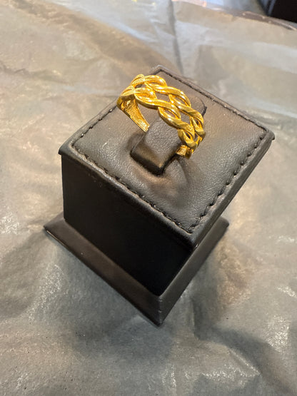 Ring