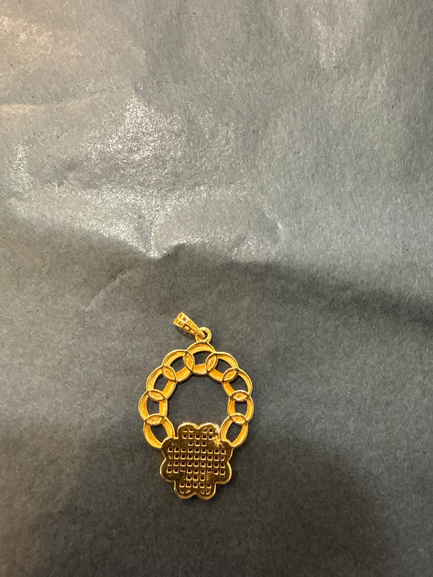 Pendant