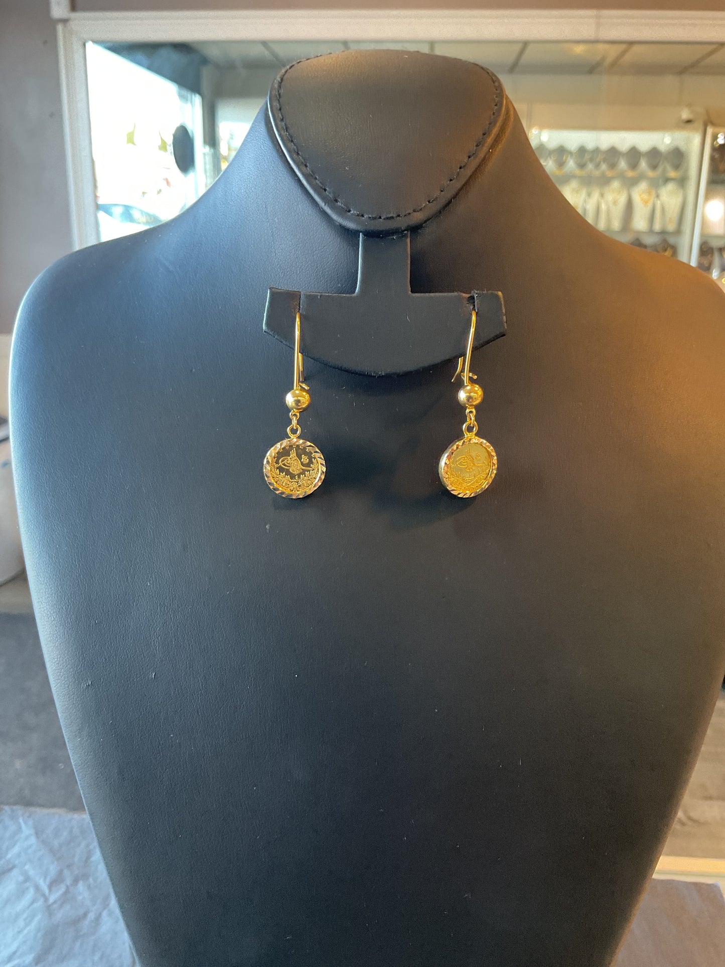 Earring