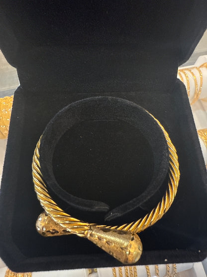 Bracelet/bangel
