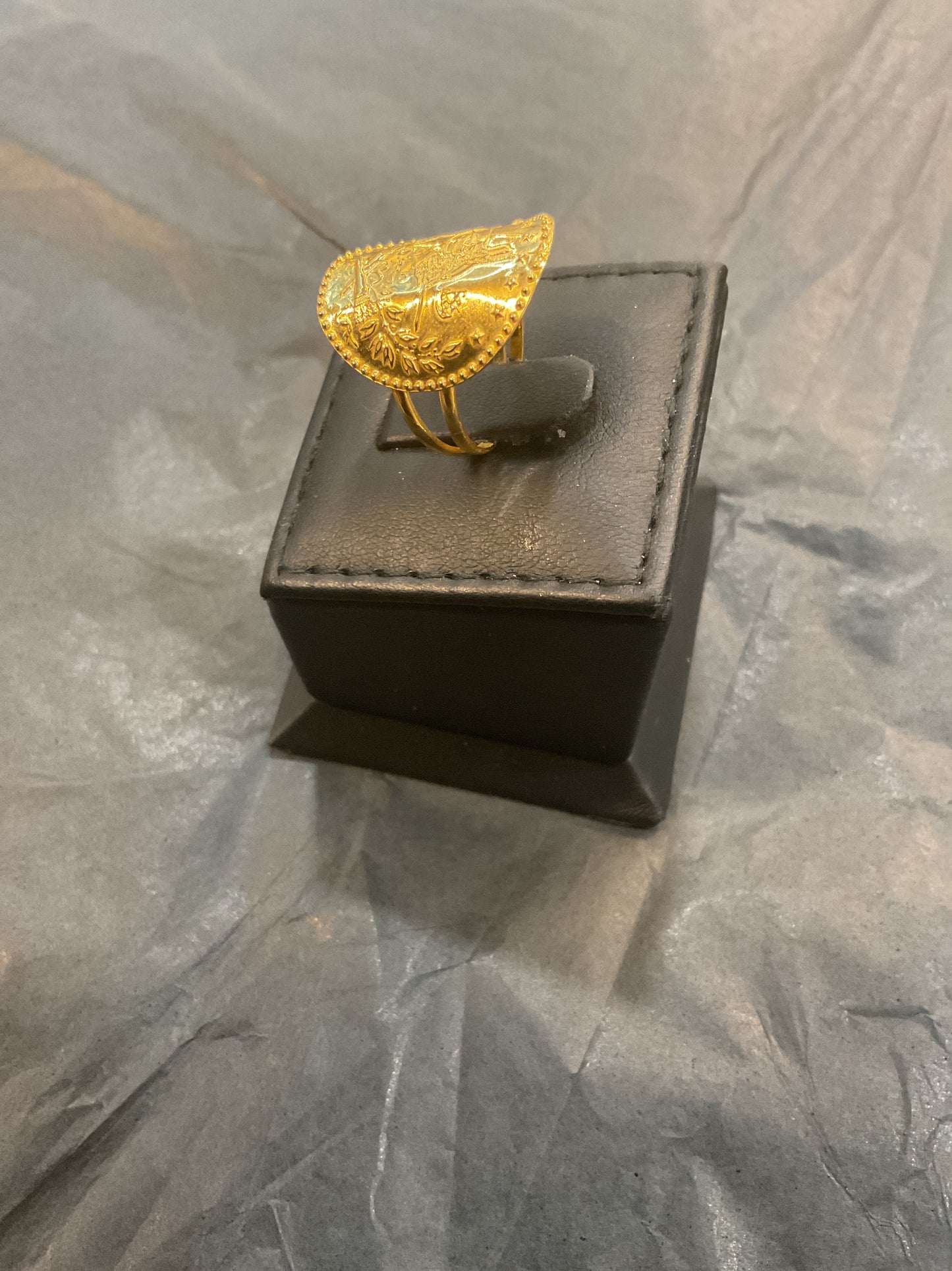 Ring