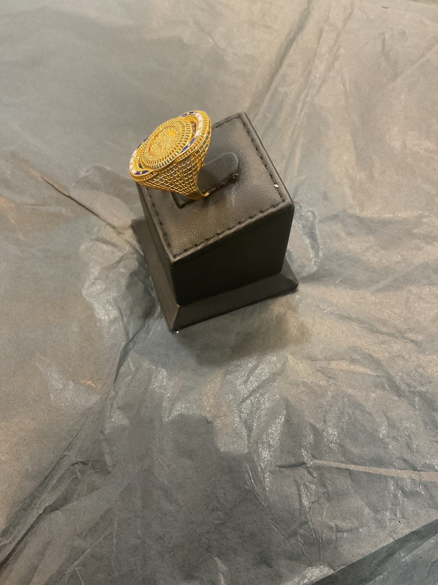 Ring