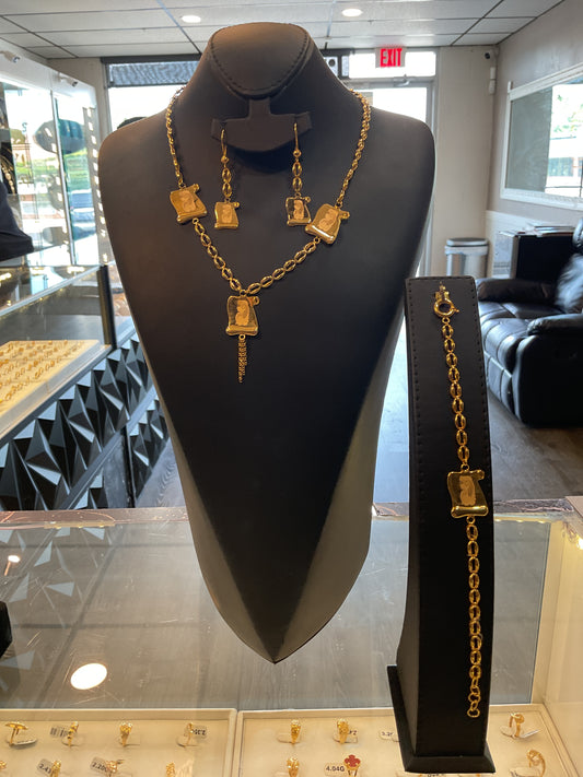 3/4 necklace set