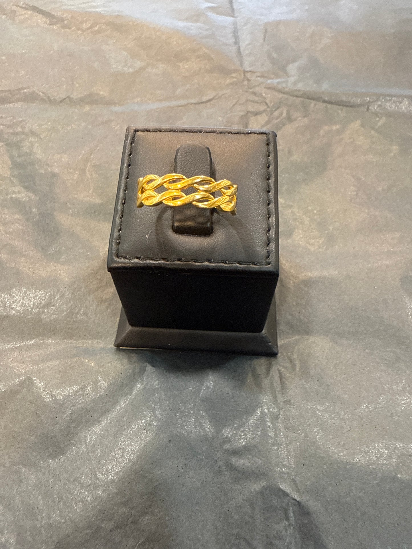 Ring
