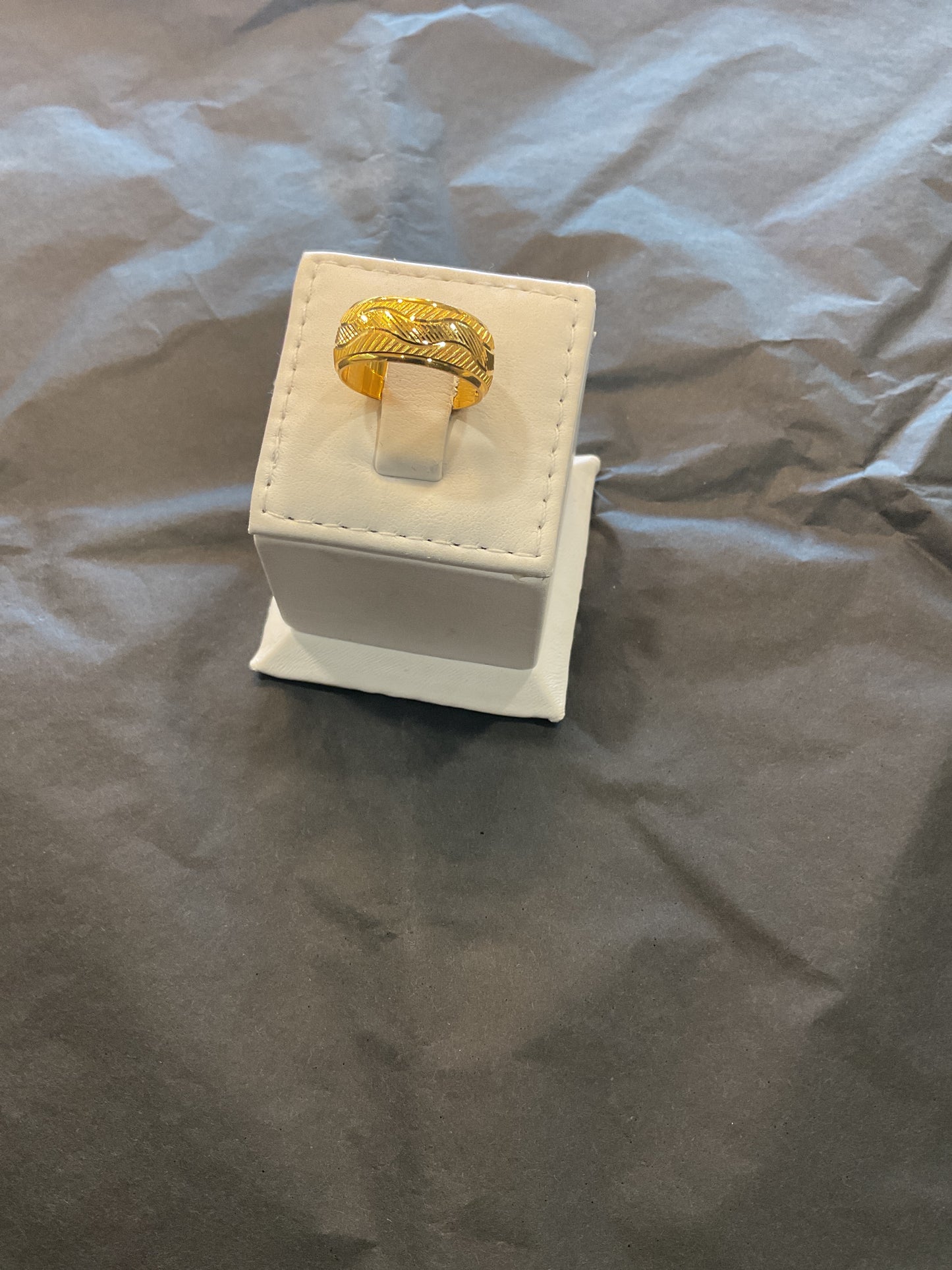 Ring